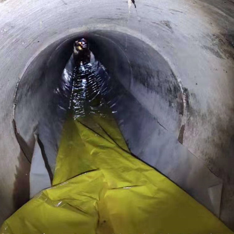 镜湖管道紫外光固化修复