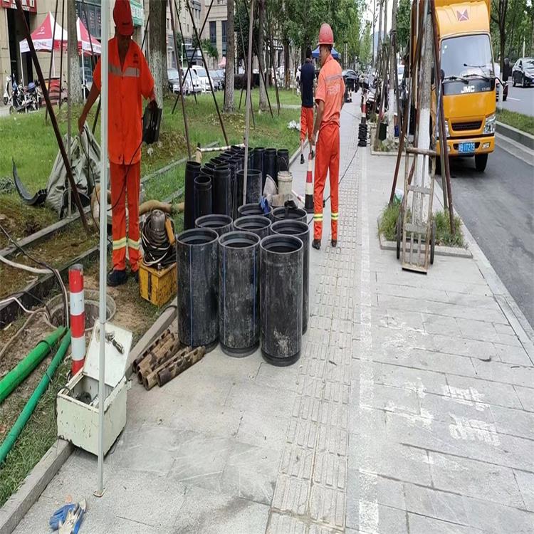 镜湖管道短管置换修复